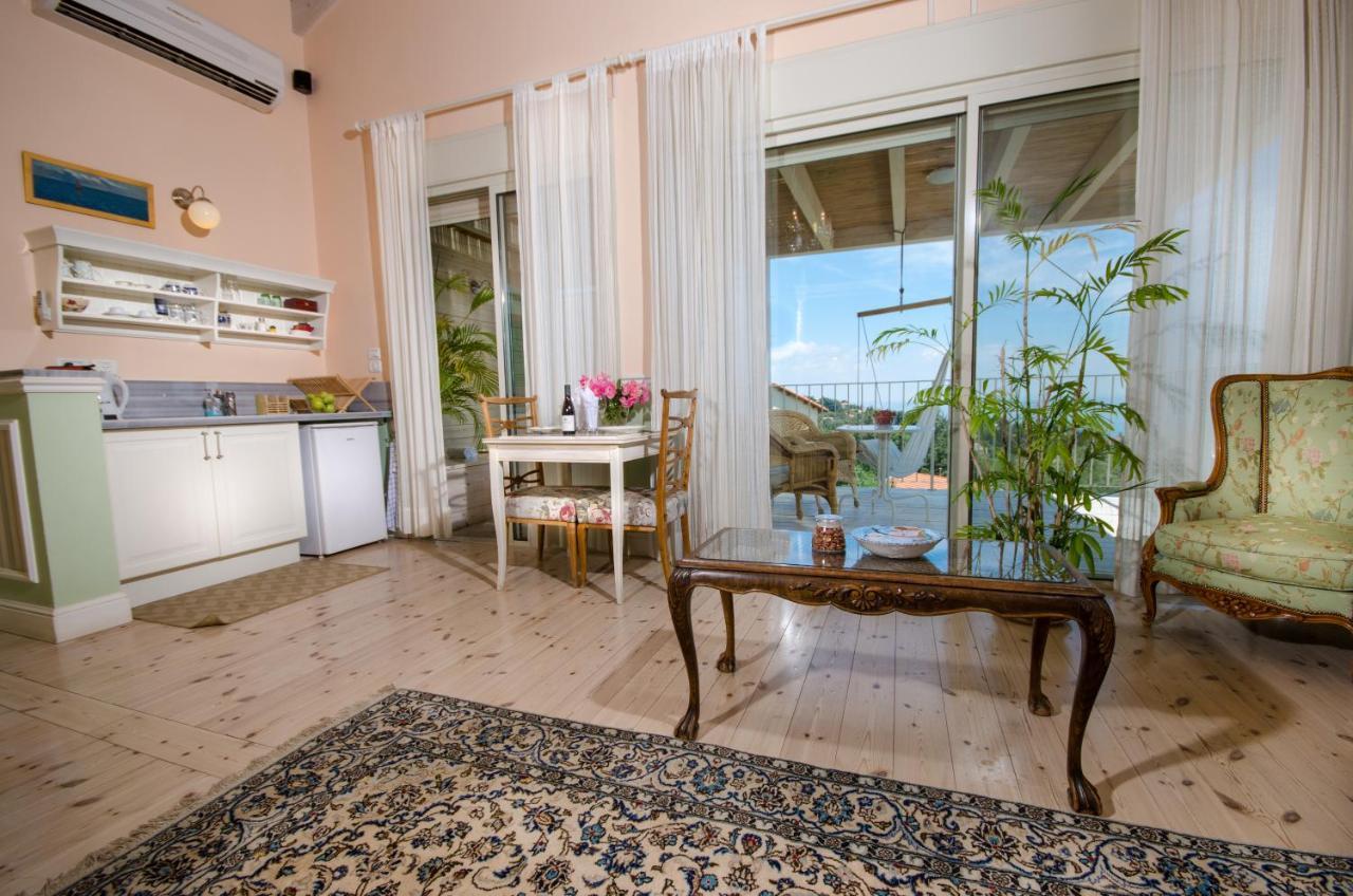 Jasmin Suite סוויטת יסמין Amirim Exteriör bild