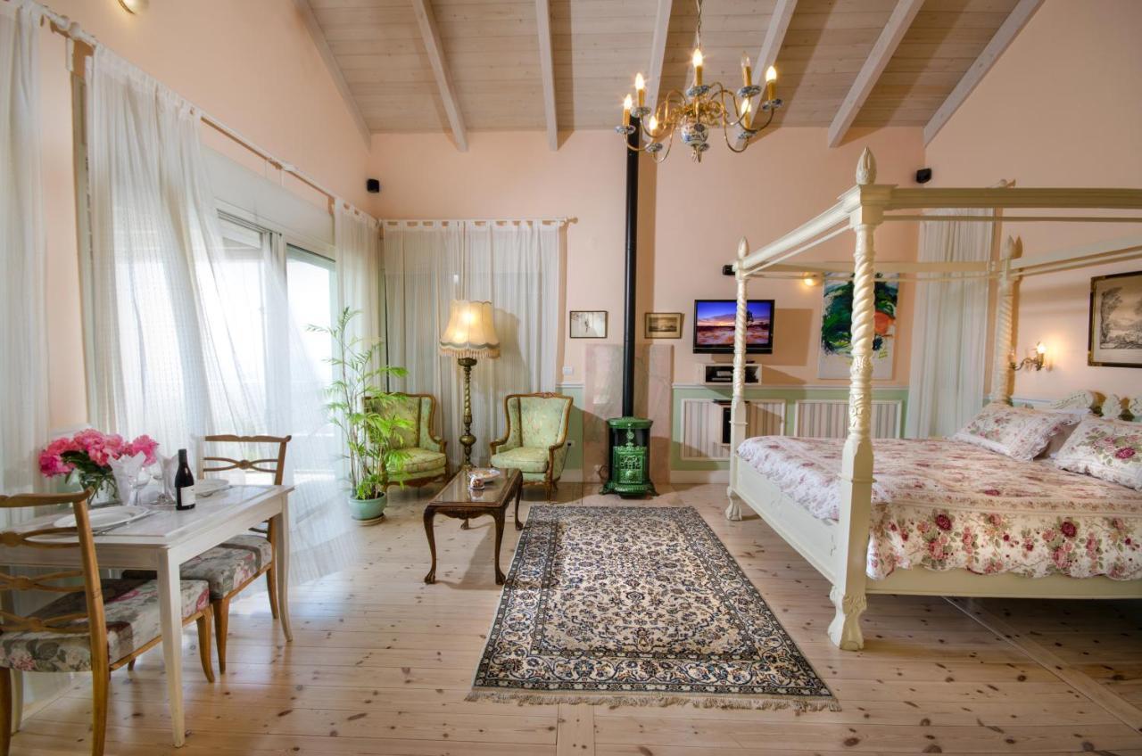 Jasmin Suite סוויטת יסמין Amirim Exteriör bild