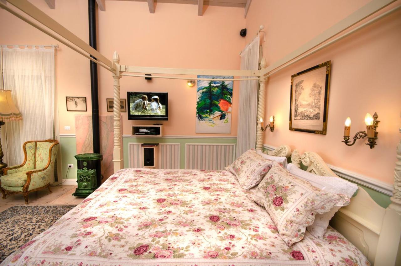 Jasmin Suite סוויטת יסמין Amirim Exteriör bild